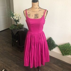 Stunning pin up girl dress with pockets!